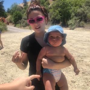 Meet your Posher, Lizzie